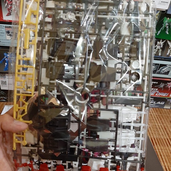 Mô Hình Lắp Ráp Gundam Virtue HG 1/144