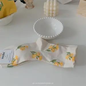 Vớ Ống Trung Họa Tiết Hoa Phong Cách Retro Nhật Bản Ngọt Ngào Cho Nữ