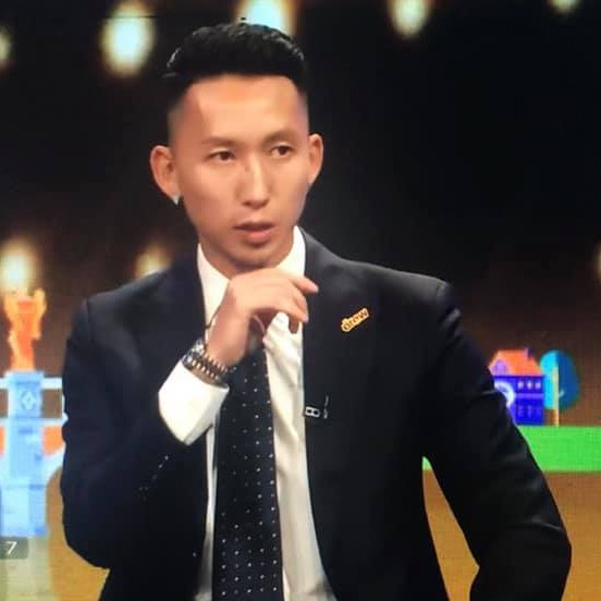 Huy hiệu pin ghim trâm cài áo balo túi xách giày mũ Drew House Logo bằng kim loại bền đẹp unisex