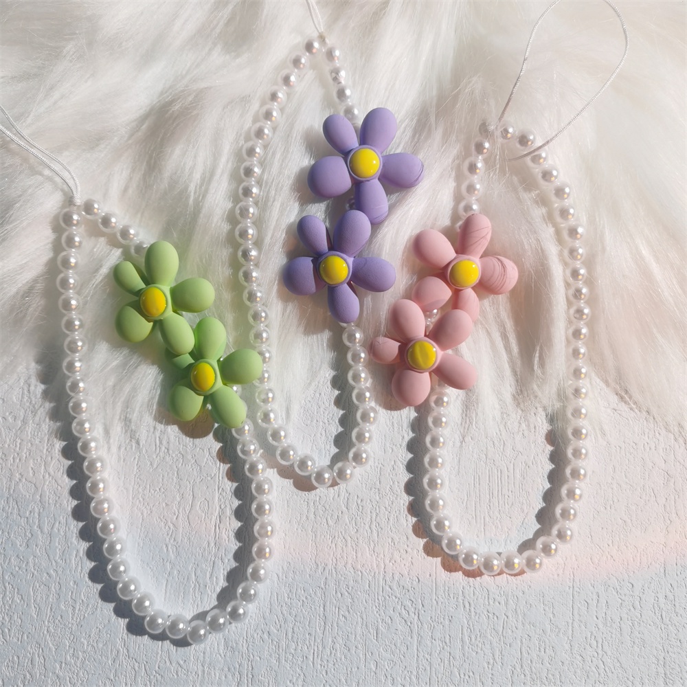 Dây Đeo Điện Thoại Bằng Acrylic Mềm Chống Thất Lạc Đính Hạt Ngọc Trai Hình Bông Hoa Màu Tím Dễ Thương