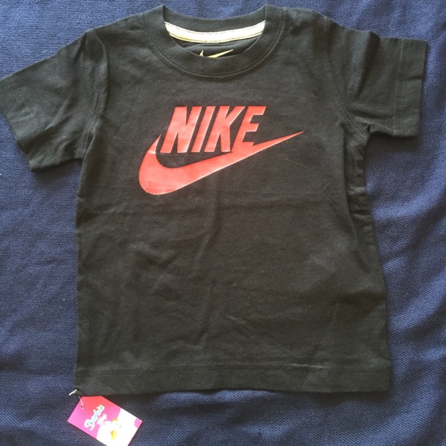 Áo thun bé trai Nike