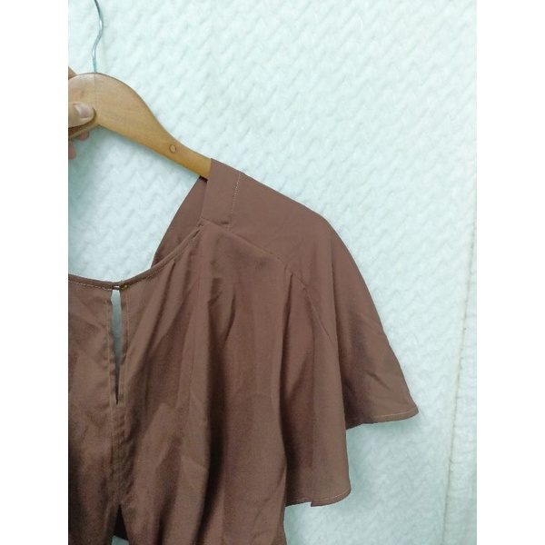 Áo crop top voan bóng như mới