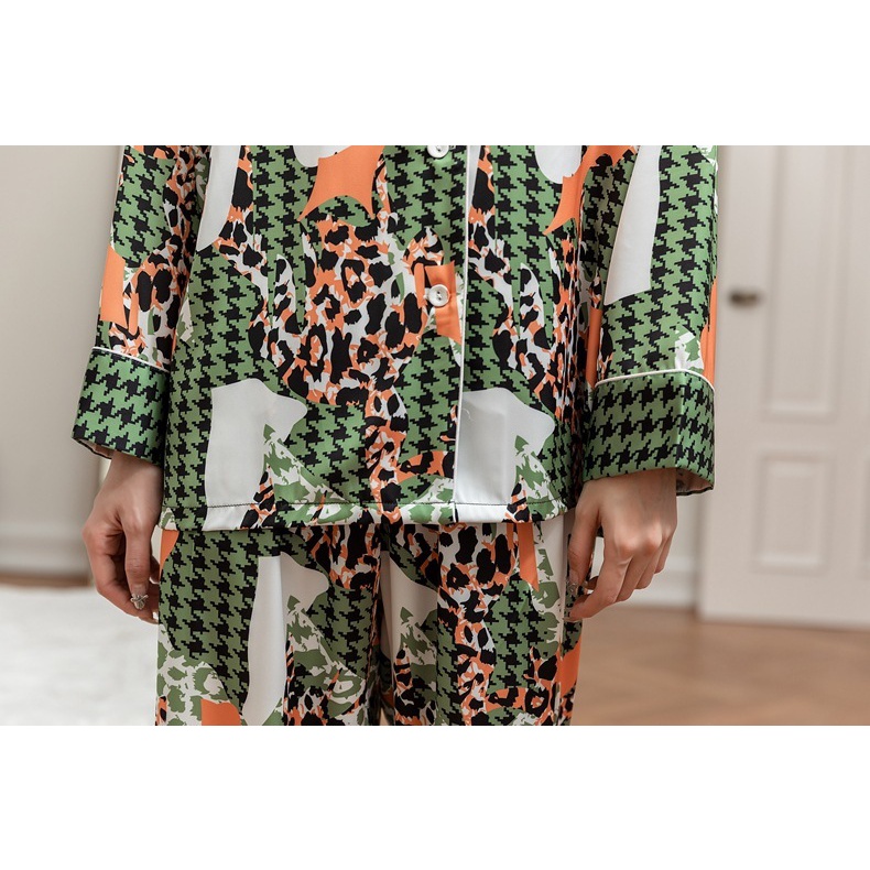 Bộ Đồ Ngủ Tay Dài Vải Lụa Mát Thời Trang Mùa Xuân Cho Nữ