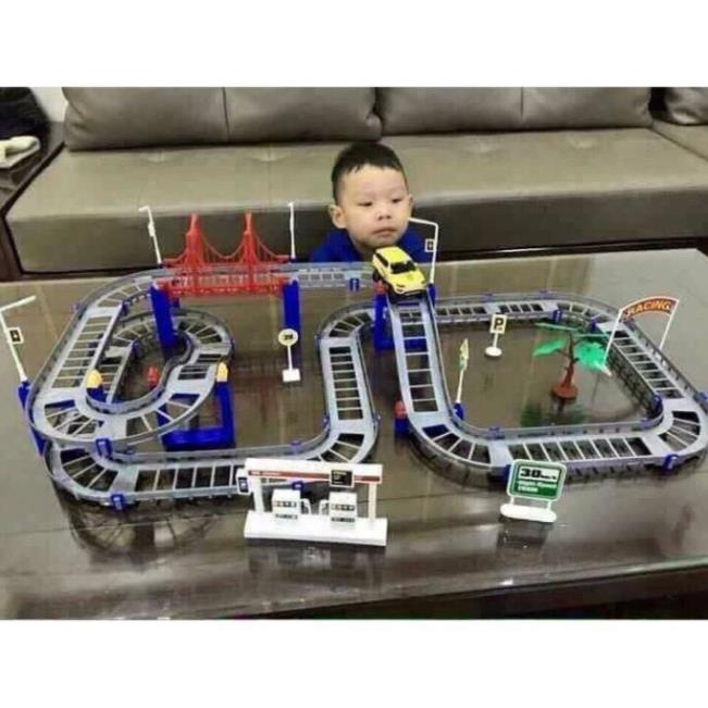 Bộ đồ chơi đường đua, đường ray xe 88 chi tiết cho bé rèn luyện khả năng tư duy sáng tạo