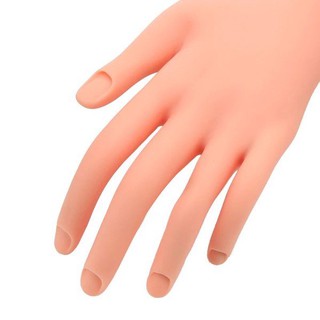 Bàn tay giả học nail