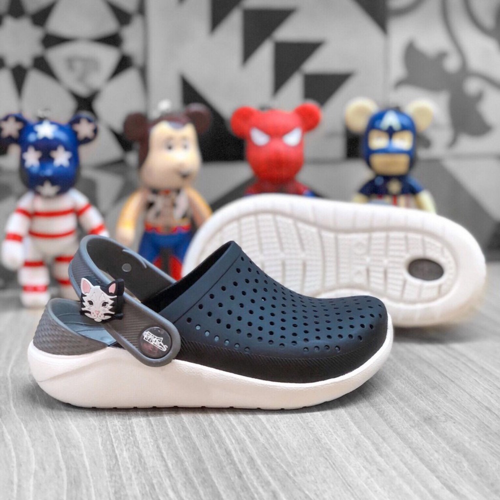 Dép cross literide cho bé trai và bé gái  black color đế trắng lót đỏ quai ngang hàng  xuất đi full b