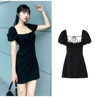 Red Velvet Joy Đầm Nhung Lanh Chữ A Cổ Vuông Tay Phồng Hở Lưng Thời Trang Thanh Lịch