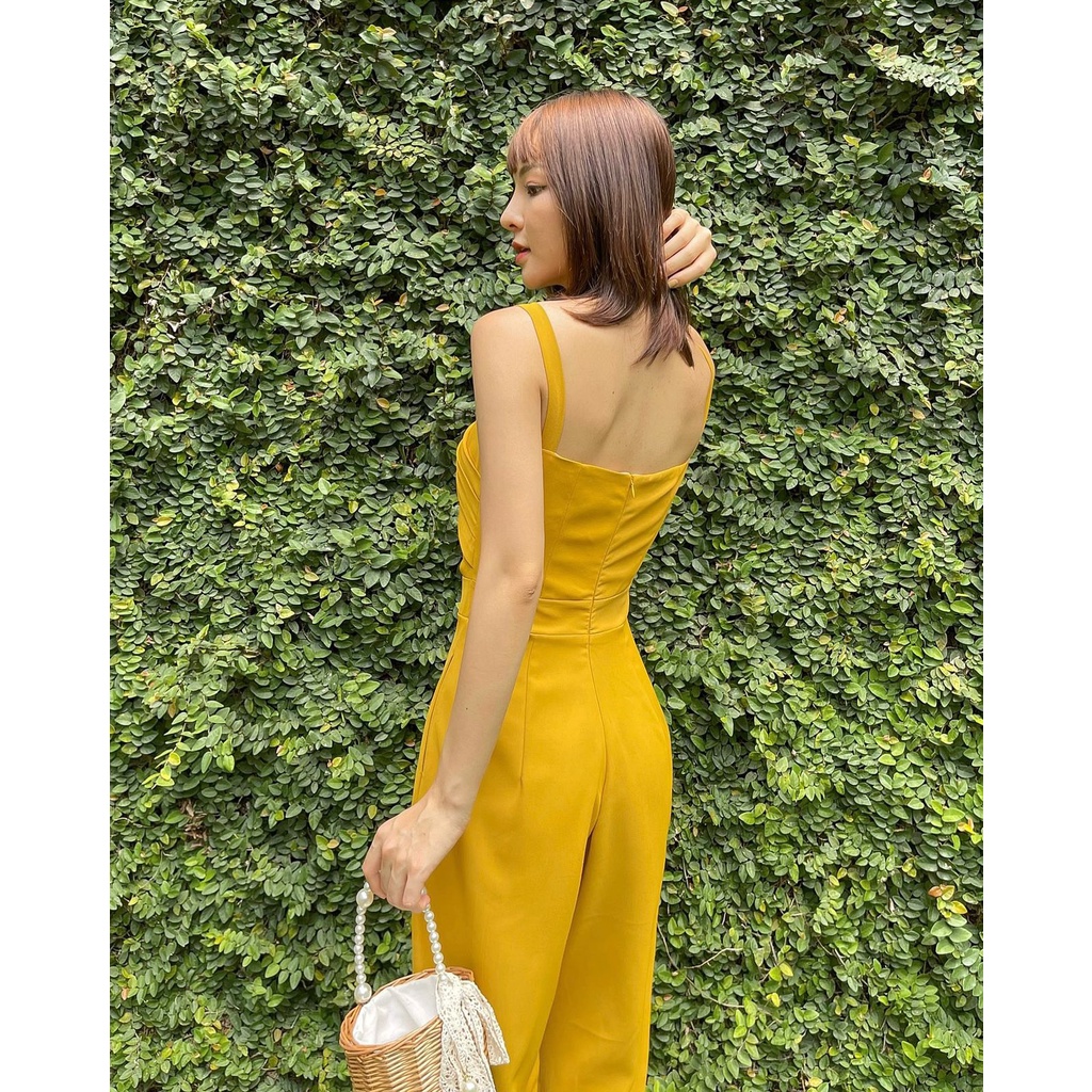 COLUS - Jumpsuit vàng 2 dây bản to