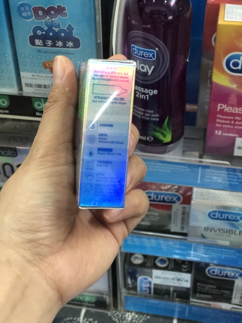 Bao cao su Durex Invisible siêu mỏng, giúp cảm giác yêu chân thực (Chính hãng)