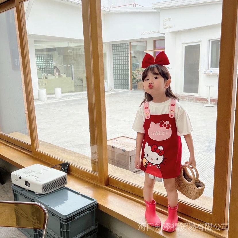Đầm Hai Dây Màu Đỏ Họa Tiết Hello Kitty Phong Cách Xuân Hè Xinh Xắn Dành Cho Bé Gái 2023