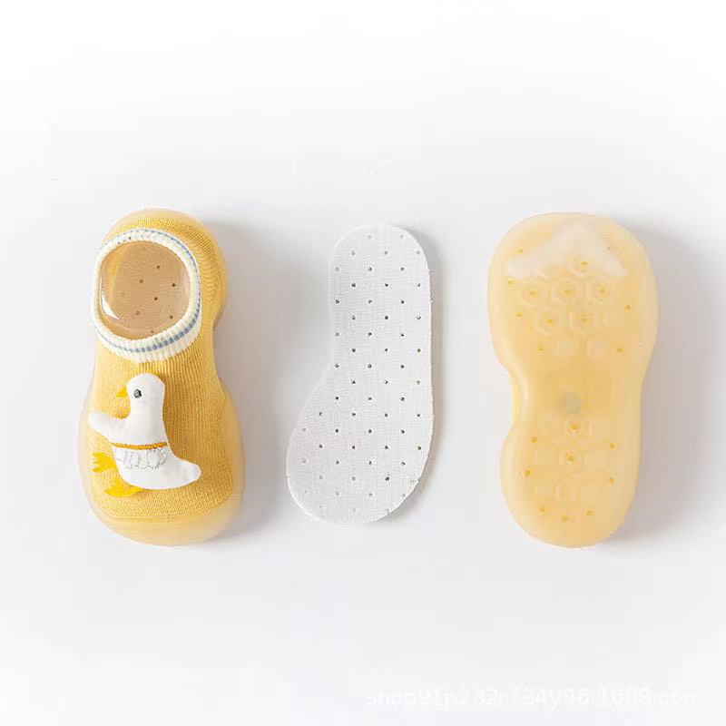 Giày bún tập đi chống trơn trượt cho bé, siêu mềm, êm, đế silicon cho bé trai bé gái