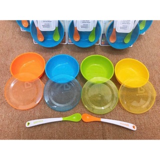 Bộ 4 bát ăn dặm có nắp + 2 thùa munchkin