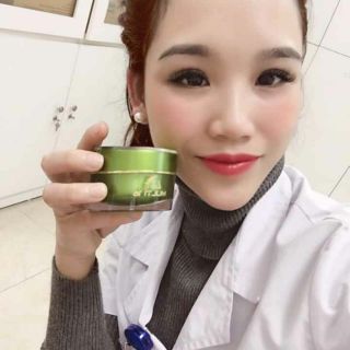 5 hộp kem trị rạn da multi 16 hủ nhỏ.