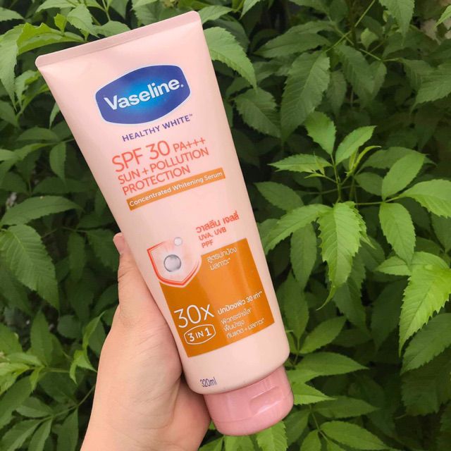 Sữa Dưỡng Thể Vaseline 30x SPF 30++ Thái Lan 320ml