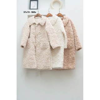 Áo khoác lông cừu dáng dài siêu dày phối khuy sừng