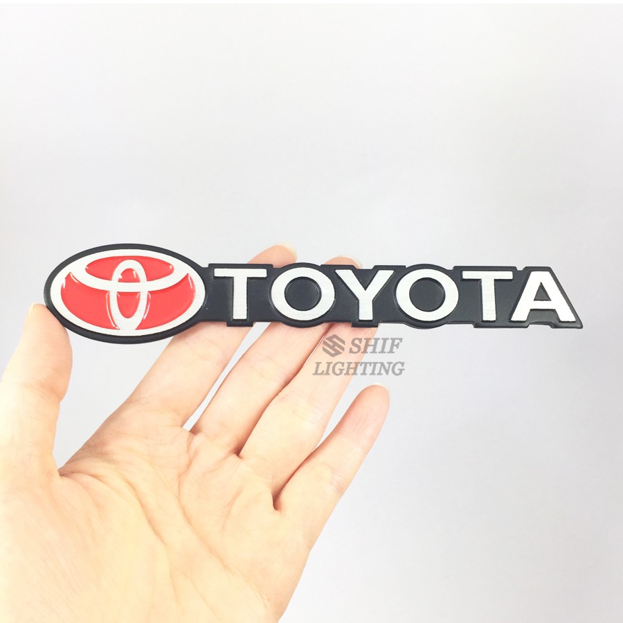 Hình dán kim loại kiểu logo trang trí xe hơi Toyota
