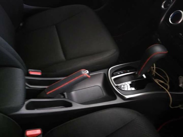 Bọc cần số + tay phanh city 2014-2020  da bò  khắc logo honda theo hãng xe, rất nhiều màu sắc