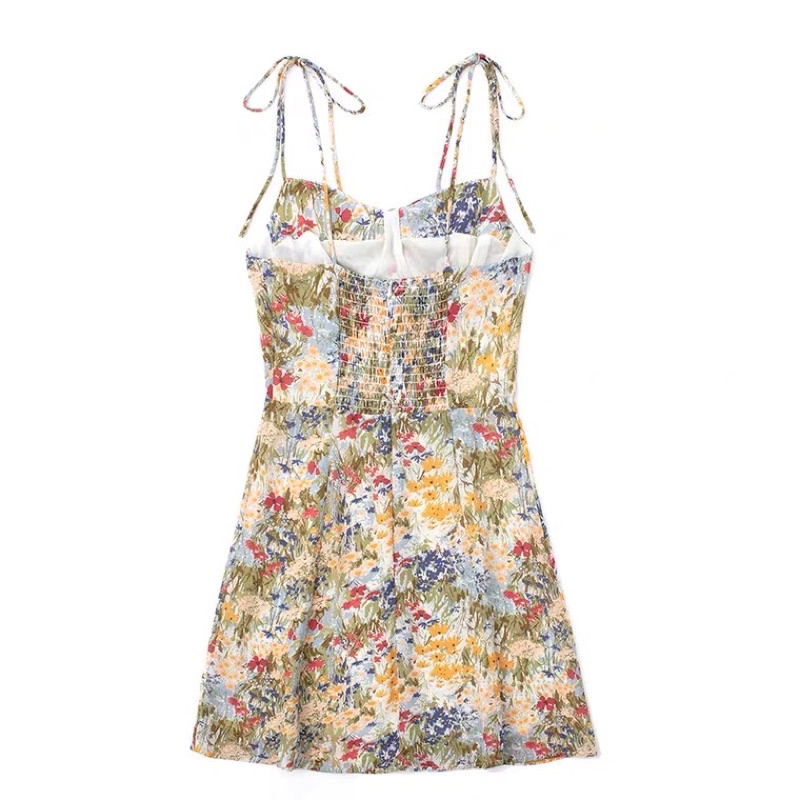 Váy hai dây hoa nhí xinh xắn