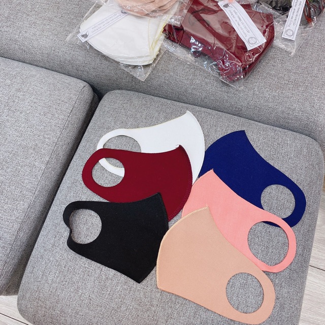 BÁN SỈ SET 10 KHẨU TRANG VẢI HÀNG ĐẸP DÀY DẶN | BigBuy360 - bigbuy360.vn