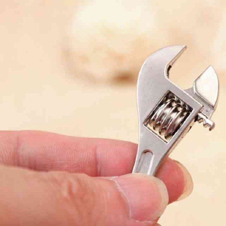Móc khóa đa năng, móc treo chìa khóa cờ lê độc lạ thép không gỉ cao cấp