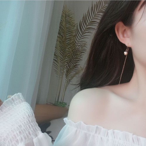 Bông Tai Trái Tim Chuỗi Dài Titan Ko Đen TT 3154