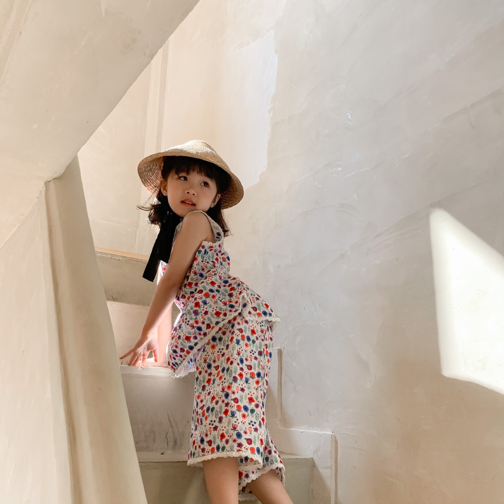 Set quần áo hoạ tiết hoa cho bé