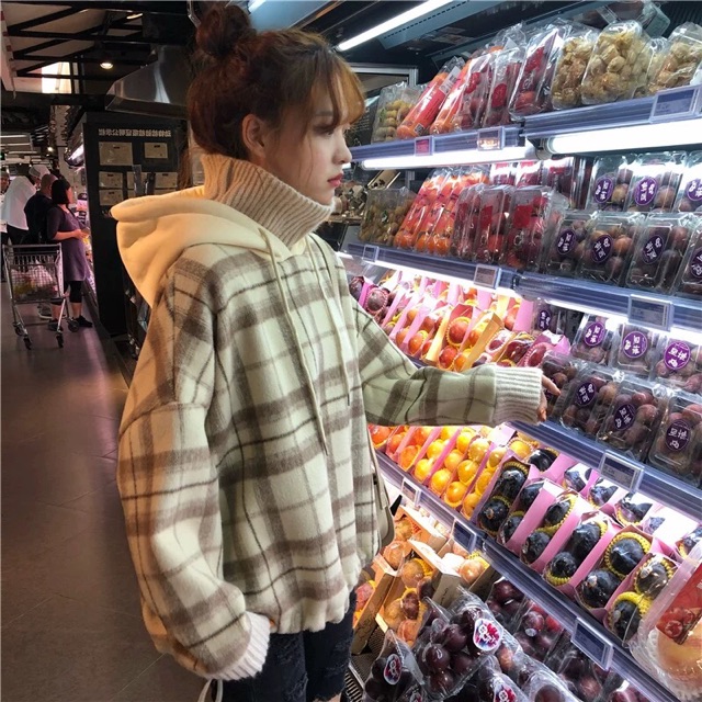 - Áo hoodie phối len