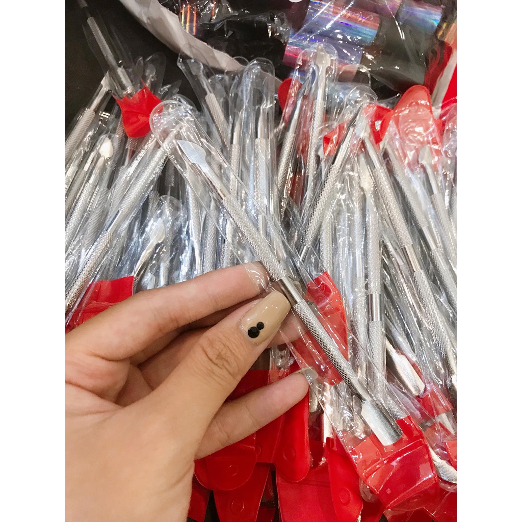 Cây Đẩy Da Chết