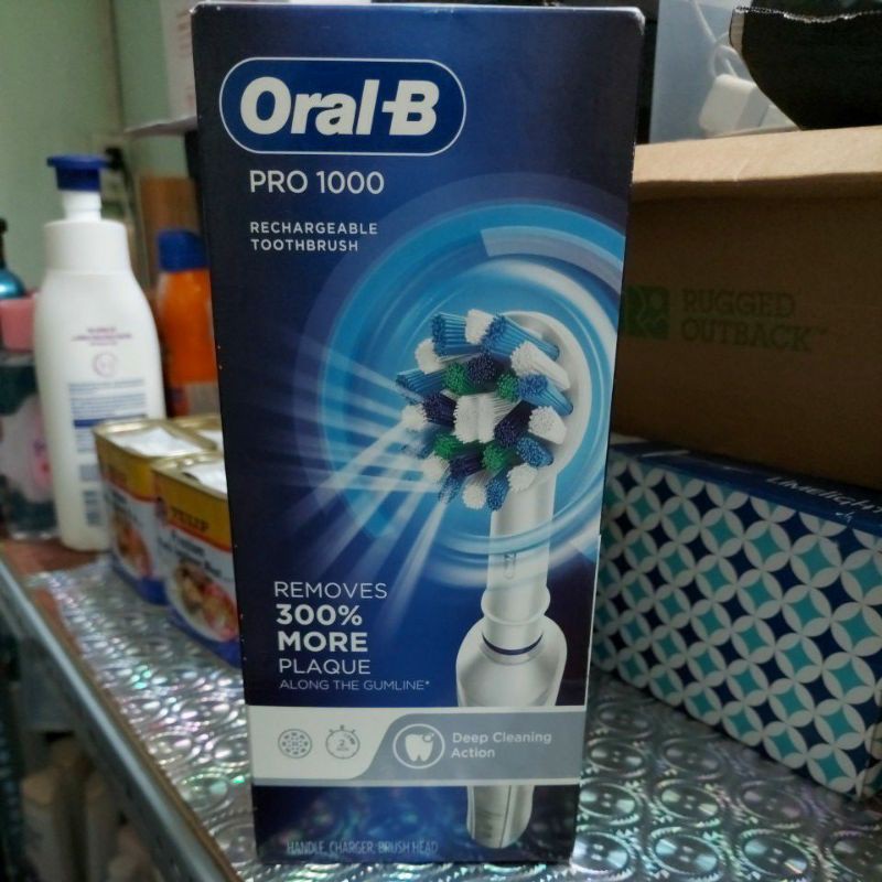 Bàn Chải Điện Oral-B PRO 1000 RECHARGEABLE TOOTHBRUSH