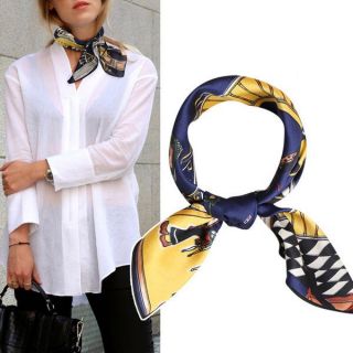 Hộp 3 Chiếc Khăn Lụa Vuông Muji