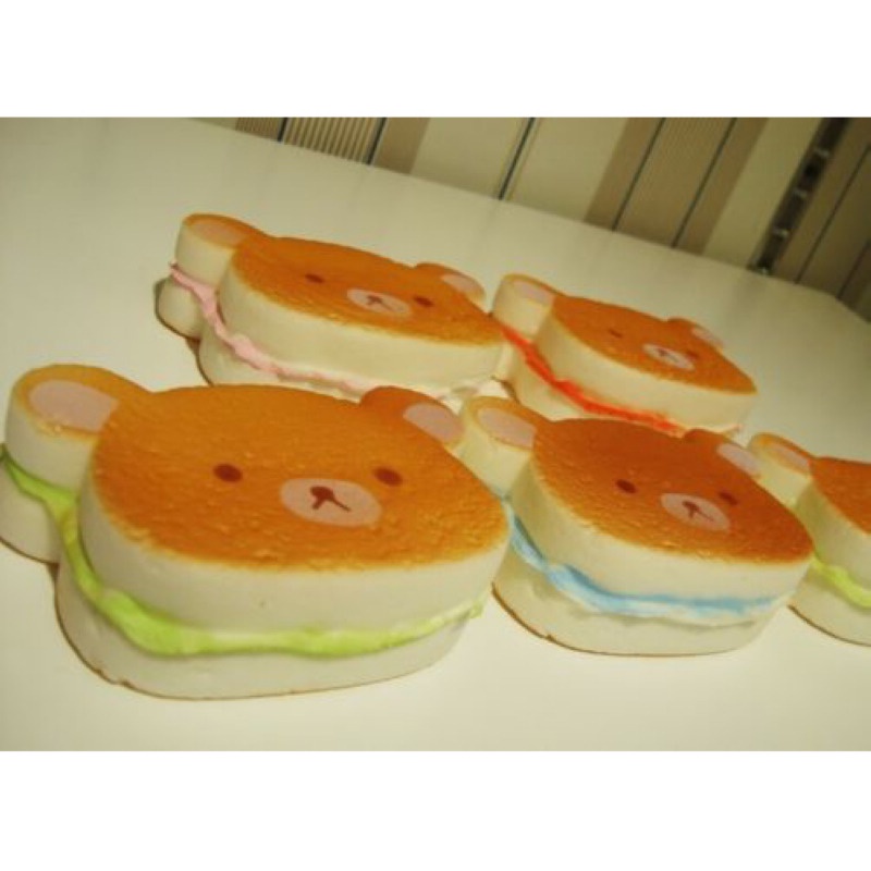 Đồ Chơi Xốp Squishy Giảm Stress Hình Bánh Hamburger Dễ Thương Cho Bé Charms