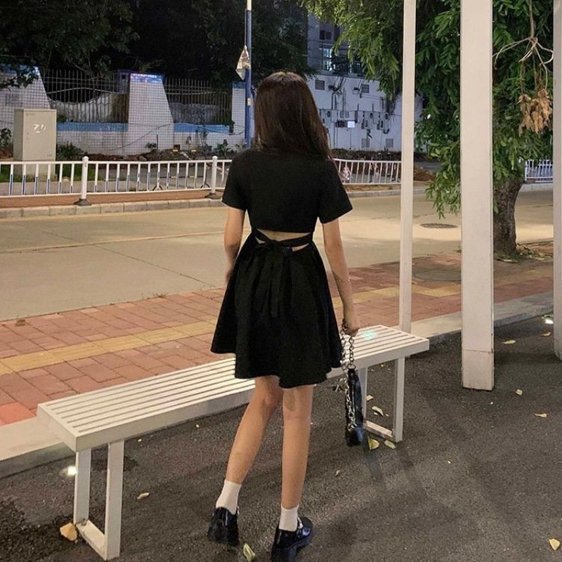 Váy sơ mi logo khoét lưng MEMN 1082 mã 002