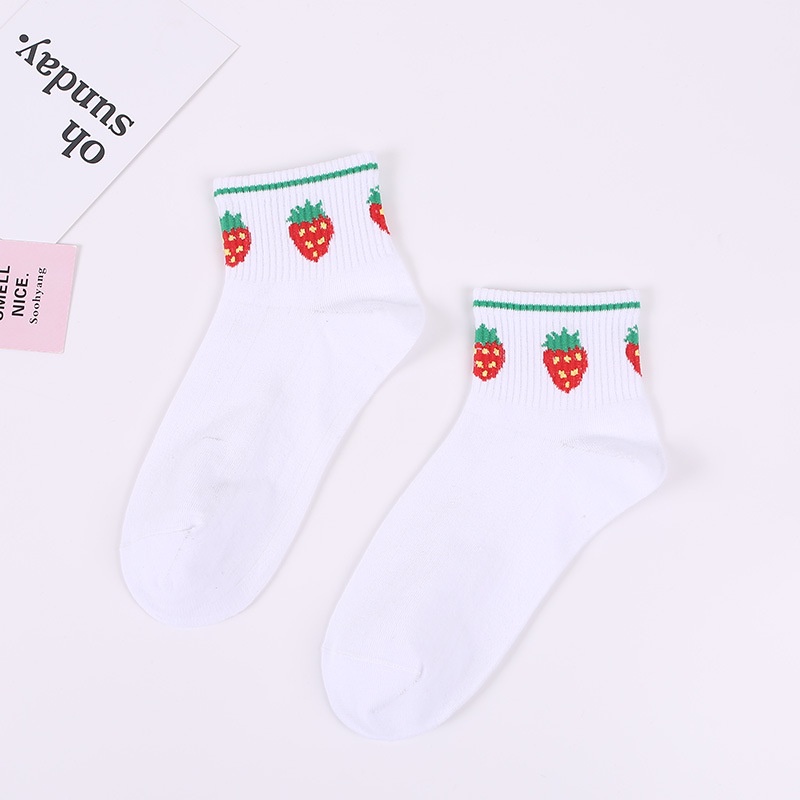 Tất Cổ Trung Họa Tiết Xinh Xắn - Vớ Họa Tiết Chill Cổ Trung