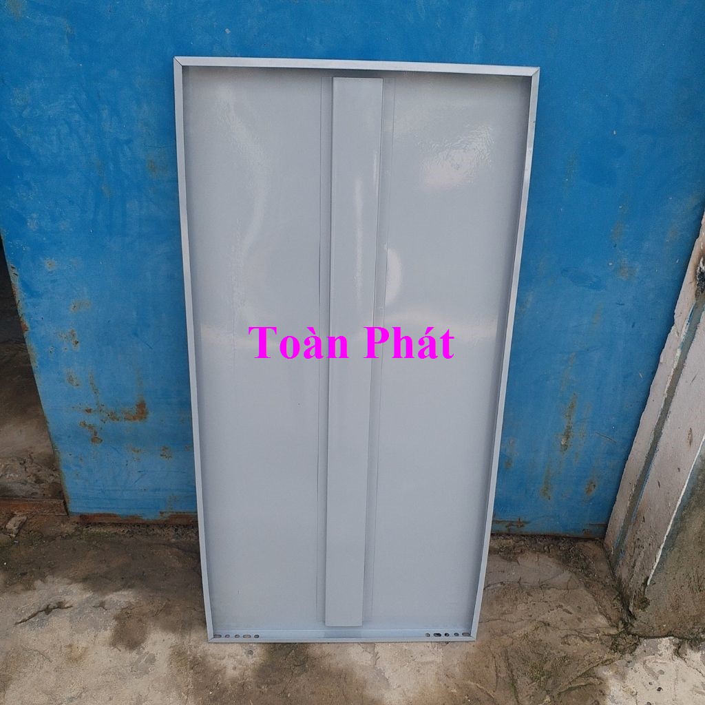 Mâm sắt V lỗ ( 50 x 80cm) màu xám ghi