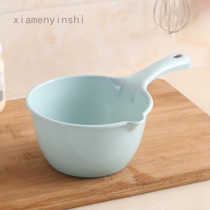 Ca Múc Nước Gội Đầu Bằng Nhựa Dày Dặn Cho Bé