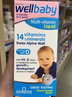Wellbaby 14 vitamin lọ 150ml dành cho bé từ 4 tháng tuổi