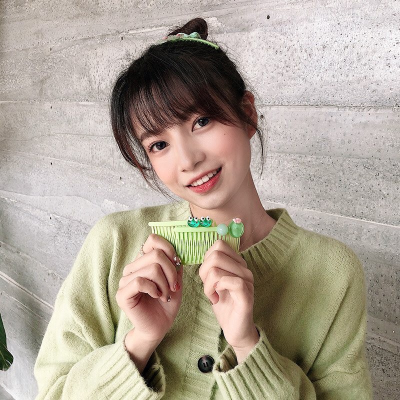 Cài tóc dễ thương cho MẸ VÀ BÉ mang phong cách Hàn Quốc, mang lại sự trẻ trung cho mẹ, nét đáng yêu cho bé