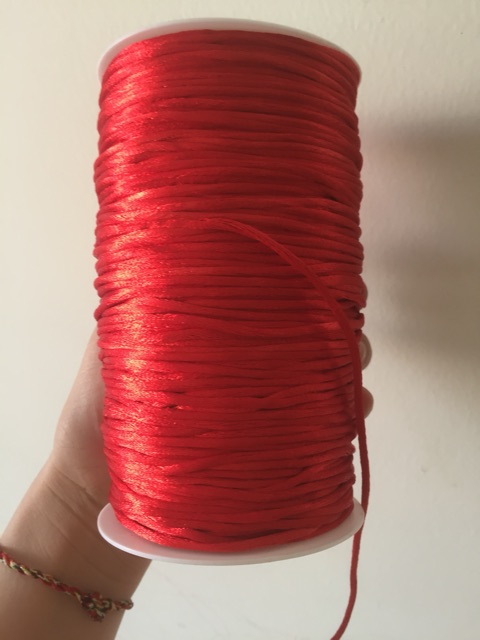 Cuộn dây dù đỏ chất dù bóng size 2.5mm size to