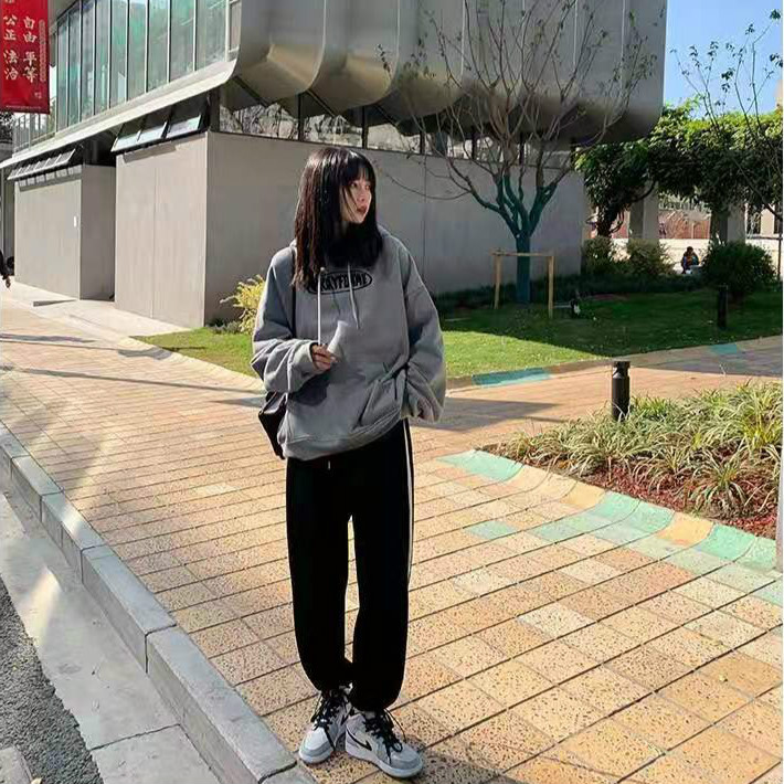 Quần Thể Thao Nữ Dài Ống Đứng Thời Trang Hàn Quốc Cá Tính