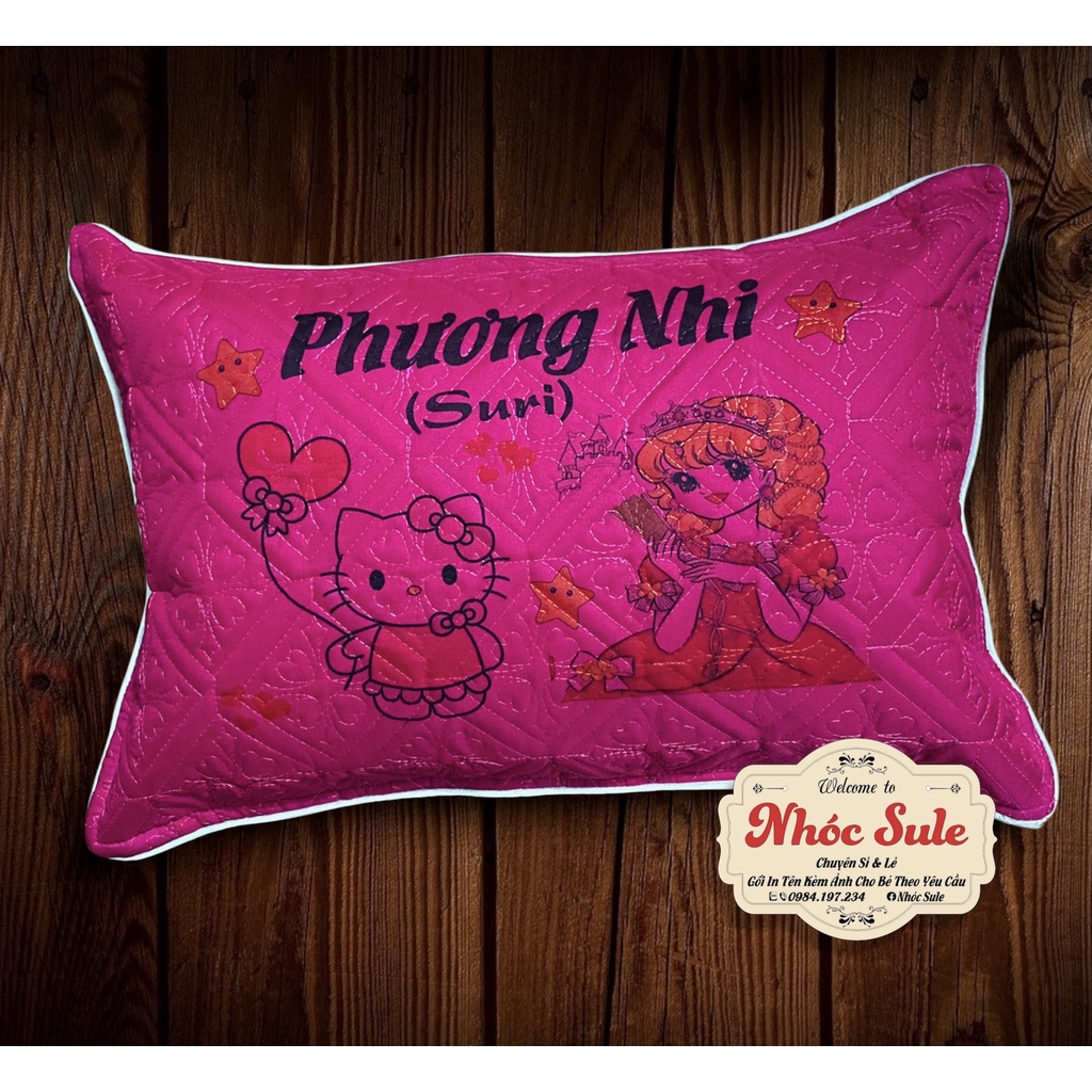 Gối công chúa in tên cho bé theo yêu cầu