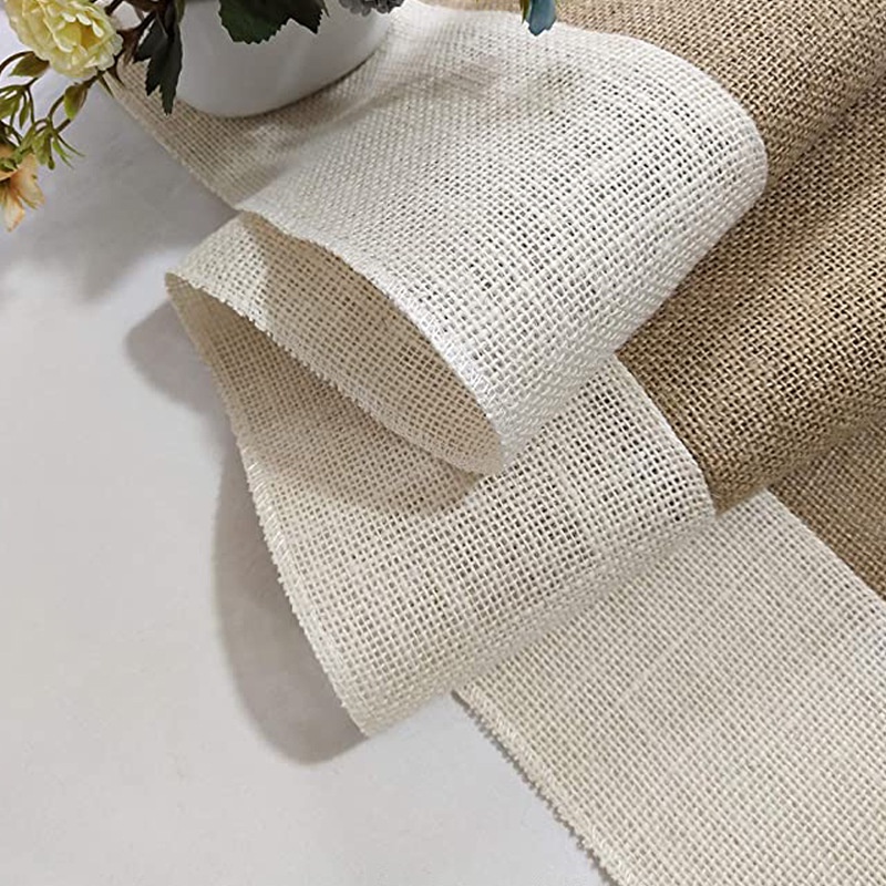 Khăn trải bàn bằng vải bố phong cách cổ điển