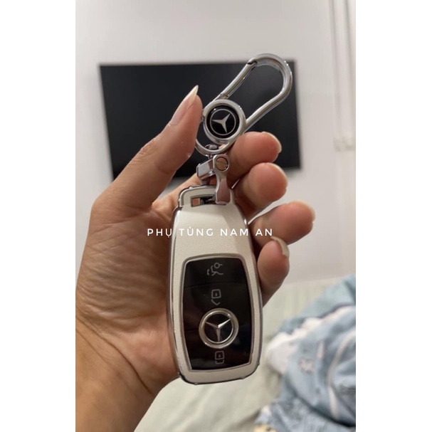 MÓC KHOÁ MERCEDES-BENZ