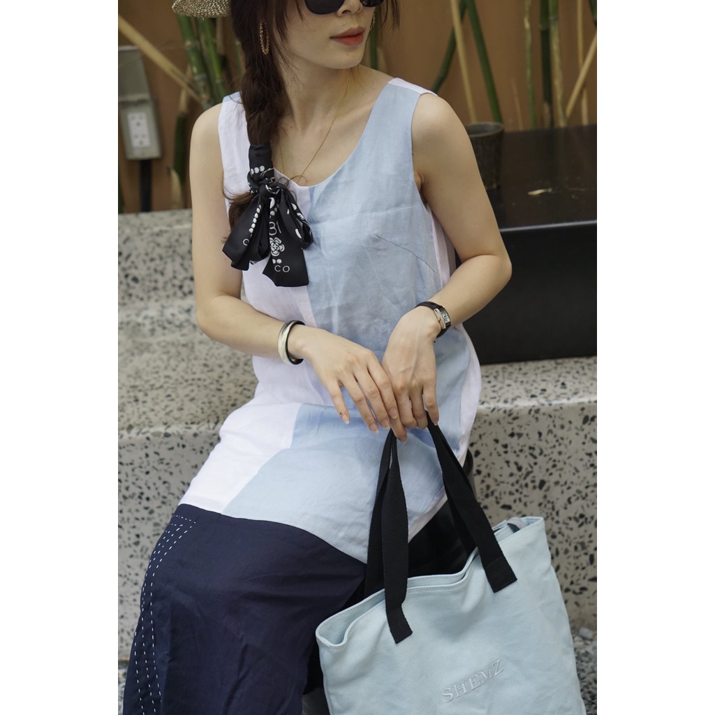 MaxMessi - Đầm suông nữ Linen Tưng Premium MERYL xẻ tà phối màu 2 dây bản to