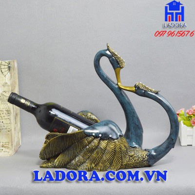 Kệ Rượu Vang Đôi Chim Thiên Nga Hồ Điệp
