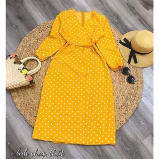 Đầm maxi chấm bi tay bồng cổ v