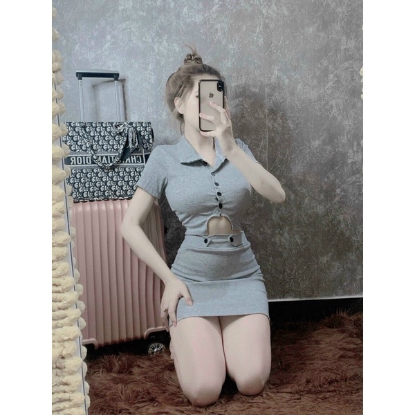 SET ÁO CROPTOP CỔ BẺ GÀI CÚC KÈM CHÂM VÁY NGẮN