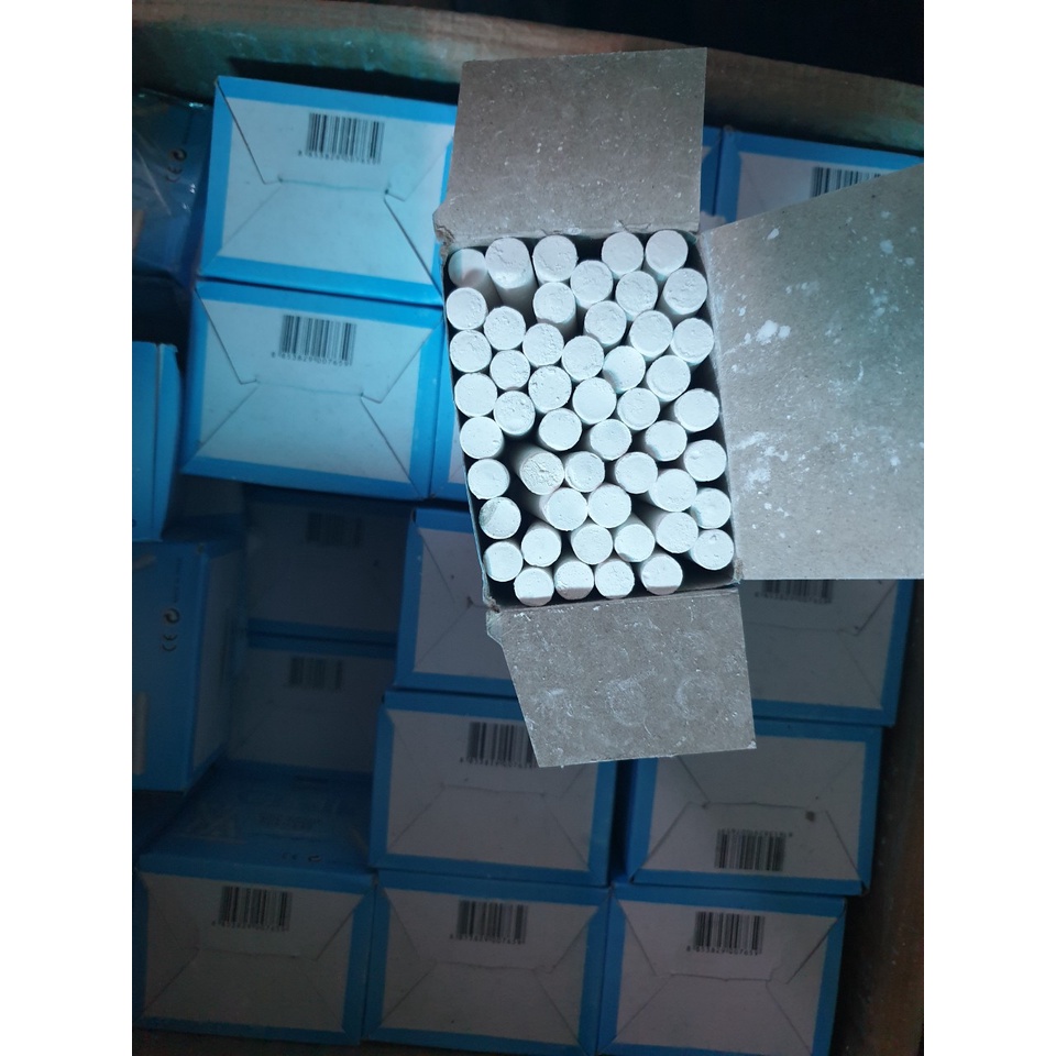 Phấn viết bảng CHALK siêu nhẹ không bụi 100 viên