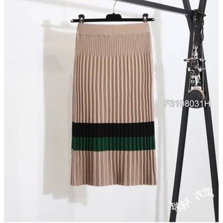 Chân váy len dập ly