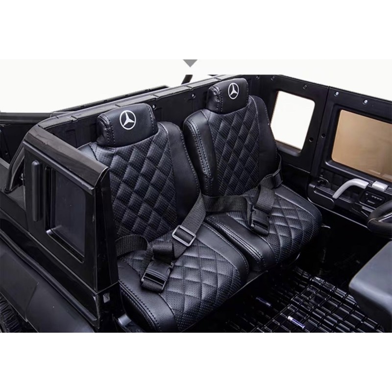 Ô tô điện trẻ em siêu sang Mercedes G63 AMG (6 bánh cao su ghế da,3 chỗ ngồi,4 động cơ, hàng khủng có sẵn)