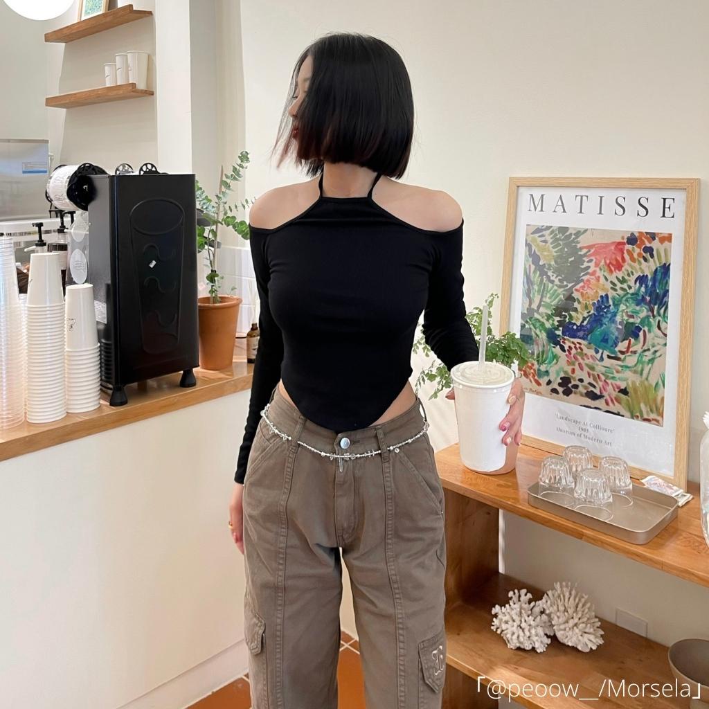 MORSELA® chính hãng - Áo croptop nữ tay dài 𝗢𝗥𝗔𝗖𝗟𝗘 form cổ yếm phong cách Hàn Quốc